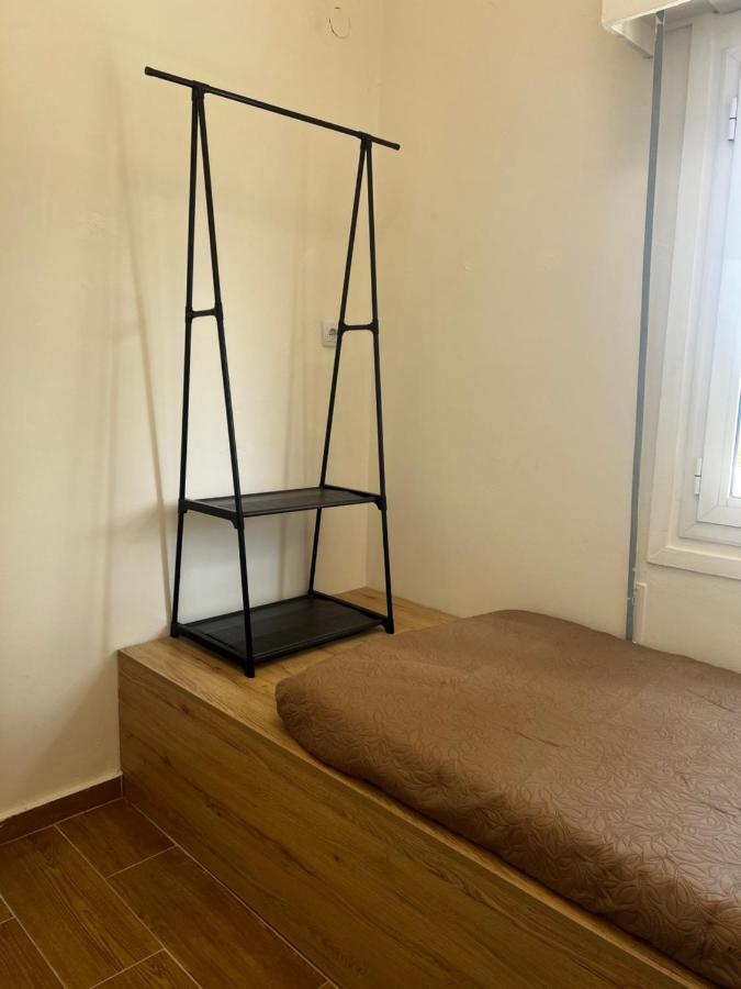 Seaview Room With Share Some Place Афины Экстерьер фото