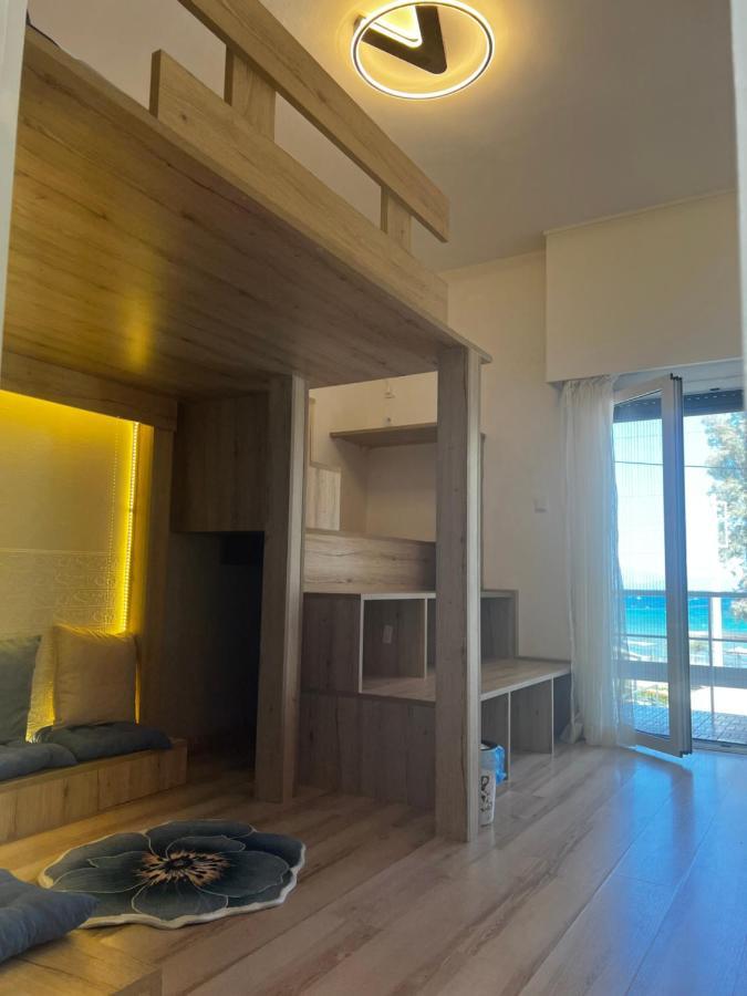 Seaview Room With Share Some Place Афины Экстерьер фото